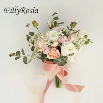 EillyRosia 2021 Розов Крем Булчински Букет за Шаферка Цвете Красива Естествена Зеленина Кънтри Сватбена Фотография на Открито