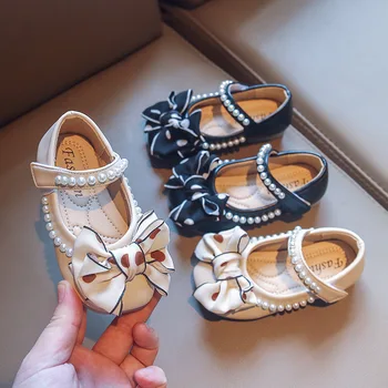 Обувки принцеса с перли за момичета; Колекция 2022 г.; Есенен детски кожени обувки с лък в западен стил; детски нескользящие маратонки на равна подметка с мека подметка